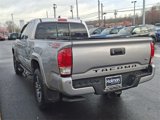 Used 2017 Toyota Tacoma TRD Sport image 5