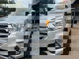 Used 2019 Ford Escape SE image 3