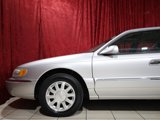 Used 2002 Lincoln Continental image 5