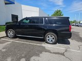 Used 2016 Chevrolet Suburban LT image 3