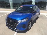 Used 2025 Nissan Kicks Play S image 3