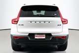 Used 2025 Volvo XC40 B5 Plus image 3