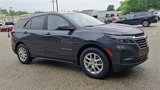 Certified 2022 Chevrolet Equinox LS w/ LS Convenience Package image 2