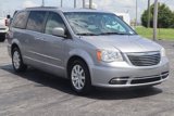 Used 2015 Chrysler Town & Country Touring image 2