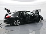 Used 2019 Honda Clarity Touring image 4