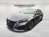 Used 2023 Nissan Altima 2.5 SV image 2