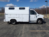 Used 1999 Ford E-350 and Econoline 350 Super Duty image 2