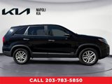 Used 2015 Kia Sorento LX image 2