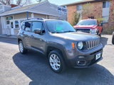 Used 2016 Jeep Renegade Latitude image 2