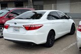Used 2017 Toyota Camry LE image 3