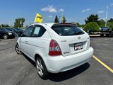 Used 2011 Hyundai Accent SE image 6