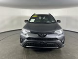 Used 2018 Toyota RAV4 SE image 5
