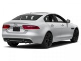 Used 2019 Jaguar XE Premium image 2