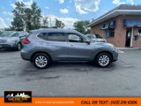 Used 2017 Nissan Rogue SV image 4