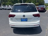 Used 2018 Volkswagen Tiguan SEL Premium w/ R-Line Package image 6