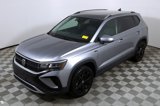 Used 2024 Volkswagen Taos SE image 3