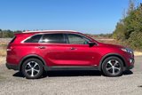 Used 2017 Kia Sorento EX image 3
