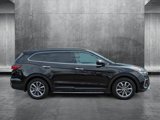 Used 2017 Hyundai Santa Fe SE image 4