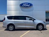 Used 2023 Chrysler Voyager LX image 4