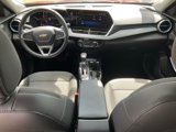 Used 2024 Chevrolet Trax LT w/ LT Convenience Package image 6