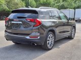Used 2020 GMC Terrain SLT w/ Preferred Package image 4
