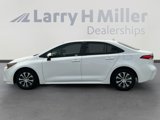 Used 2022 Toyota Corolla LE image 2