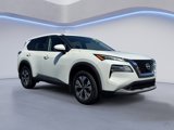 Used 2023 Nissan Rogue SV image 2