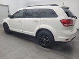 Used 2019 Dodge Journey SE image 3
