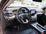 Used 2022 Ford Explorer XLT w/ Equipment Group 202A image 3
