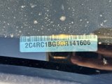 Used 2016 Chrysler Town & Country Touring image 2