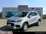 Used 2022 Chevrolet Trax LT w/ LT Convenience Package image 4