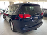 Used 2017 Chrysler Pacifica Touring image 5