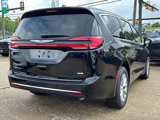 New 2025 Chrysler Pacifica Select image 5