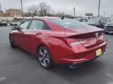 Used 2023 Hyundai Elantra Limited image 4