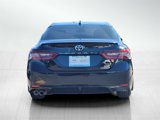 Used 2022 Toyota Camry XSE image 5