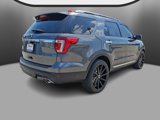 Used 2018 Ford Explorer XLT image 4