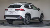 Used 2023 Toyota Corolla Cross XLE image 5