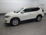Used 2017 Nissan Rogue SV image 2