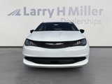 New 2025 Chrysler Voyager LX image 3