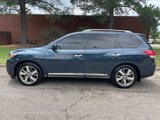 Used 2015 Nissan Pathfinder Platinum w/ Cargo Package image 2