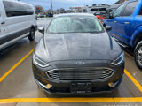 Used 2018 Ford Fusion SE w/ Fusion SE Technology Package image 2