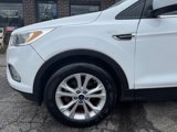 Used 2018 Ford Escape SE w/ SE Sync 3 Package image 2