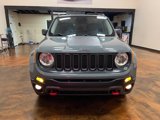 Used 2016 Jeep Renegade Trailhawk w/ Premium Trailhawk Package image 4