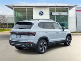 New 2025 Volkswagen Taos SE image 4