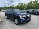 Used 2023 GMC Terrain SLE w/ Driver Convenience Package image 3