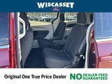 Used 2023 Chrysler Voyager LX image 5