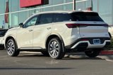 New 2025 INFINITI QX60 Pure image 3