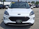 Used 2022 Ford Escape SEL image 2
