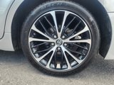 Used 2018 Toyota Camry SE image 3