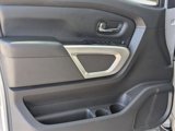 Used 2018 Nissan Titan SV image 4
